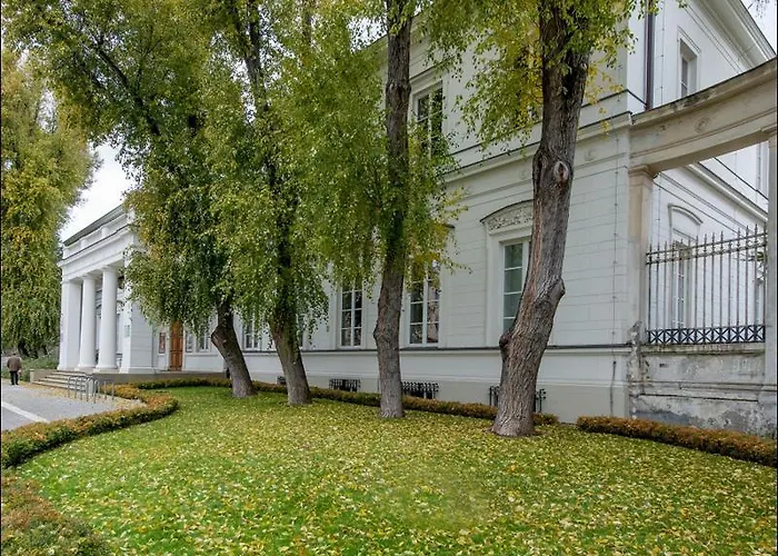 P&O Plac Bankowy 4